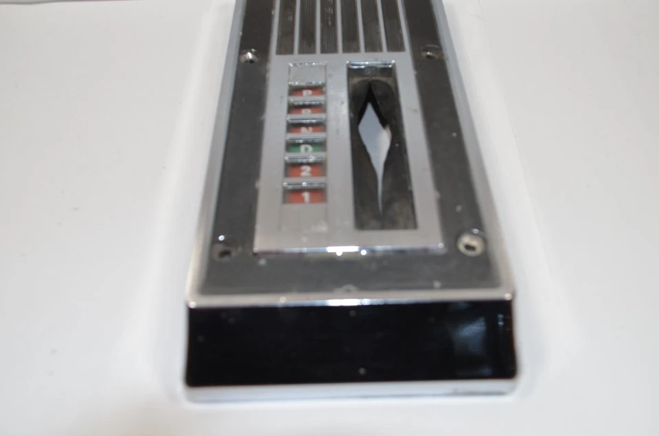 Mercury Cougar 1967 1968 transmisión automática indicador de cambio de piso bisel de moldura Foto 4 de 4