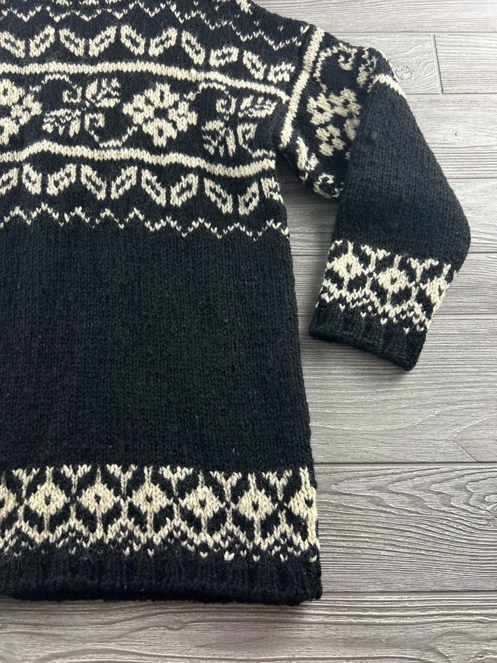 Vintage EXPRESS Tricot Wool Sweater – Black & Cream Fair Isle Knit – Size Small - Image 2 of 4