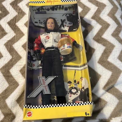 2004 Mattel Toy Store Drag Racer Ashley Force Barbie #H4572 NRFB