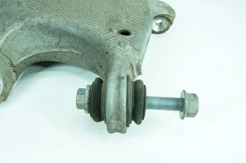 09-15 BMW 750i xDrive OEM AWD trasero derecho pasajero inferior 1 brazo de control 5112 Foto 2 de 4