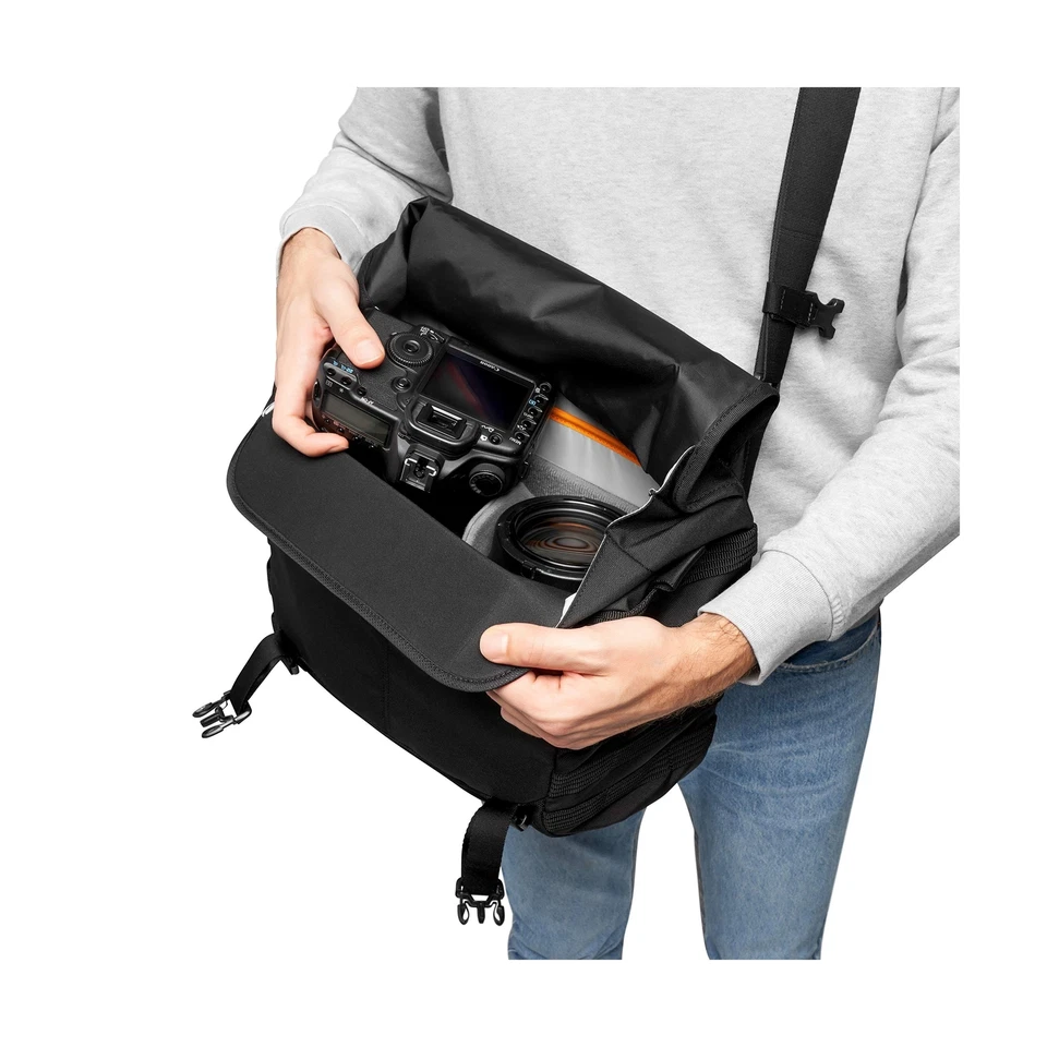 Lowepro ProTactic MG 160 AW II Mirrorless and DSLR Messenger - with QuickShel... - Image 2 of 4