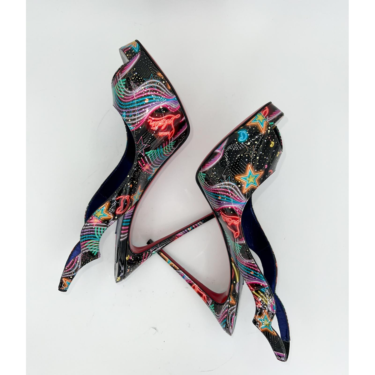 NEW CHRISTIAN LOUBOUTIN Hot Chick Sling Alta Slingback NEW CHRISTIAN LOUBOUTIN Hot Chick Sling Alta Slingback
