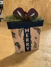Wooden Christmas "Merry" Decoration 5.5 X 7 Inches