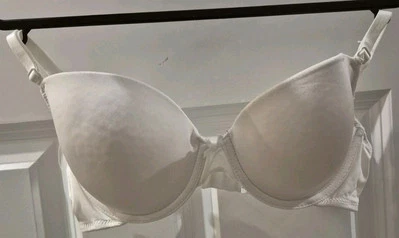 New Look Womens T Shirt Bra White 32D - Image 1 of 4