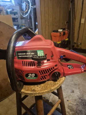 #ad Homelite 16quot; Chainsaw Runs well mod no UT 10786A 2.0 cubic inches Parts $60.00