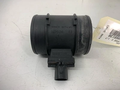 Debitmetre OPEL ASTRA J PHASE 2 55561912 A17DTC_LUE - Photo 1/4
