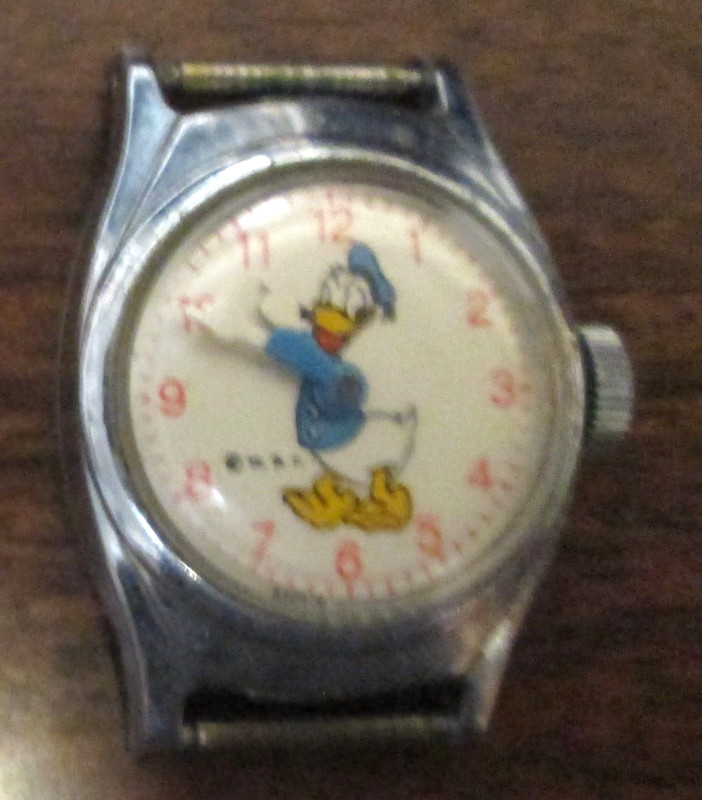 RARE Donald Duck Warner Bros. Products Mechanical Character Watch for Repair