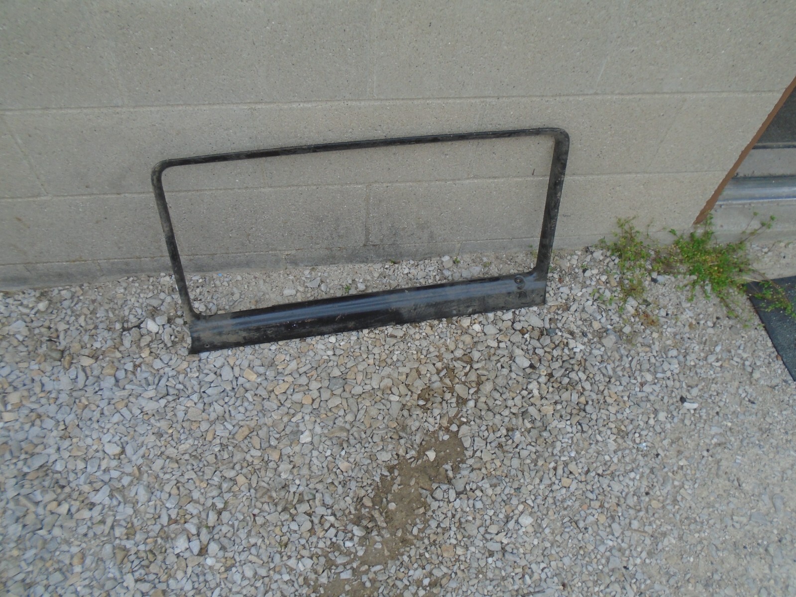 1955,1956 ford window garnish trim molding e