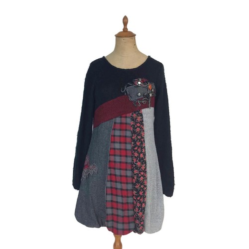 Linea Domani Women's Embellished 