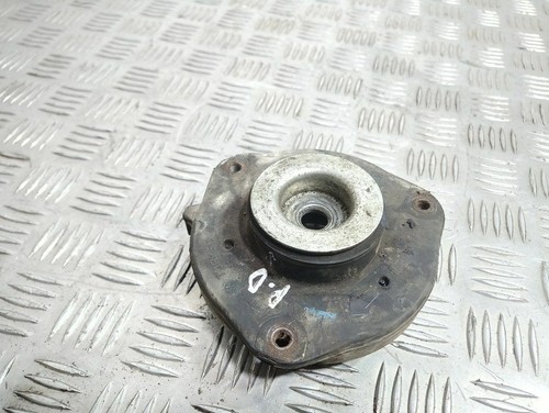 Volkswagen PASSAT B6 2006 Vorne rechts Lagerbock Federbein Diesel 103kW UST63268