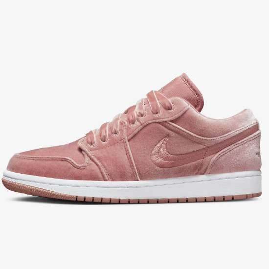 Женские бархатные туфли Nike Air Jordan 1 Low SE Rust Pink (DQ8396-600)