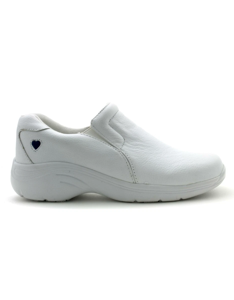 Nurse Mates Women s Dove Shoe in White Wide 6 W US eBay