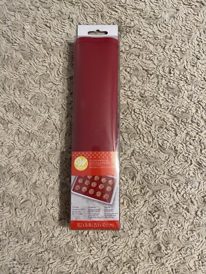 Wilton Silicone Baking Mat 10.2 x 16'' Red Brand New In Box