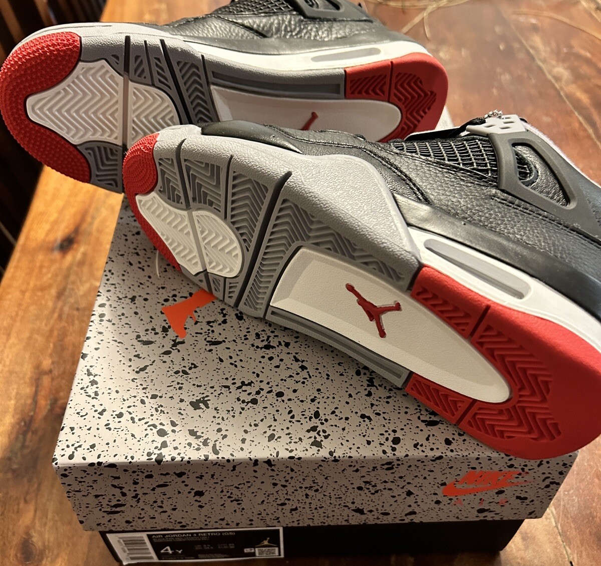 Air Jordan 4 Retro (GS) Black/Fire Red Cement Grey Size 4Y | eBay