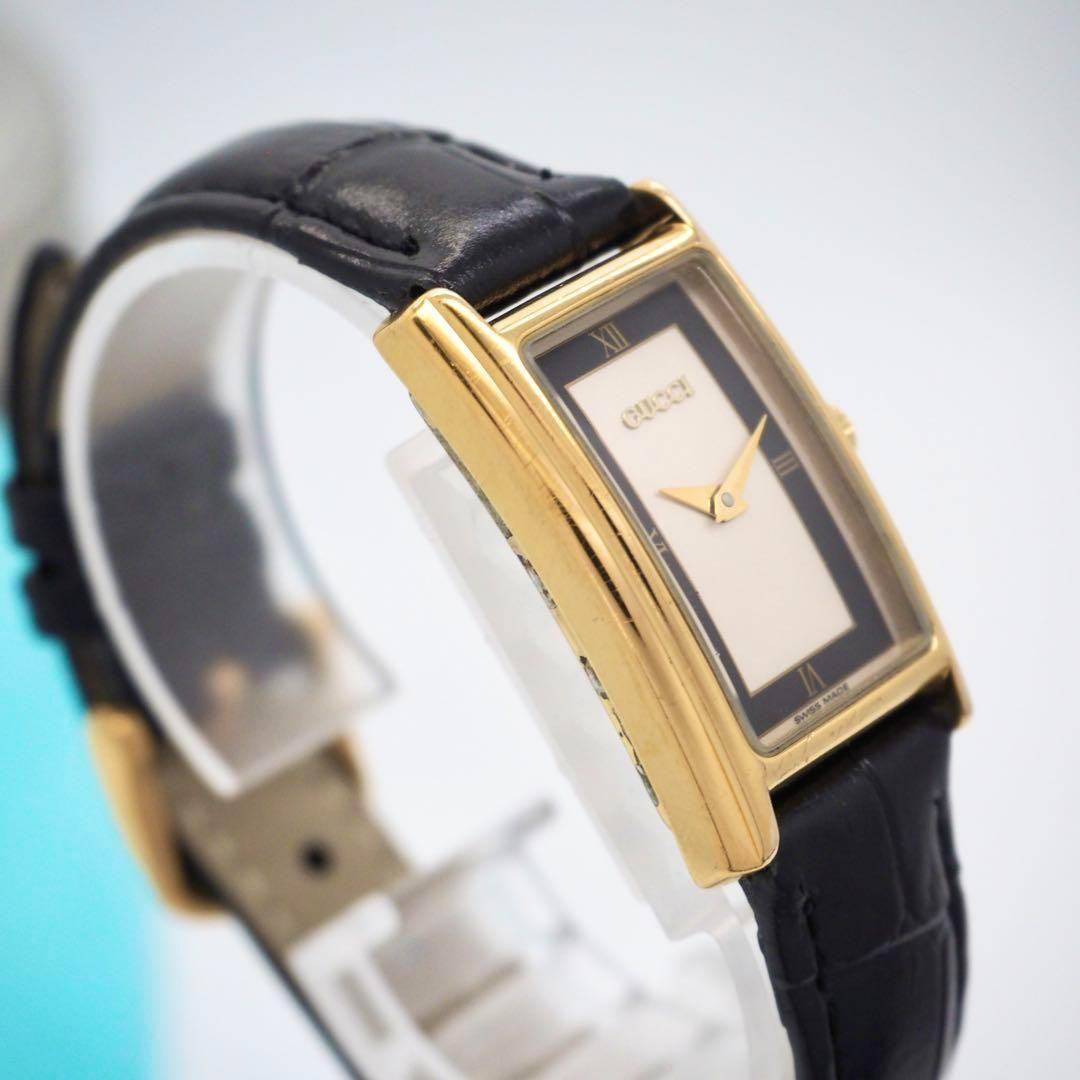 GUCCI 2600L Square Quartz Watch Ladies Gold White New Band GUCCI 2600L Square Quartz Watch Ladies Gold White New Band