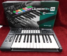Novation Launchkey 25 Keyboard Controller *Ships in Original BOX