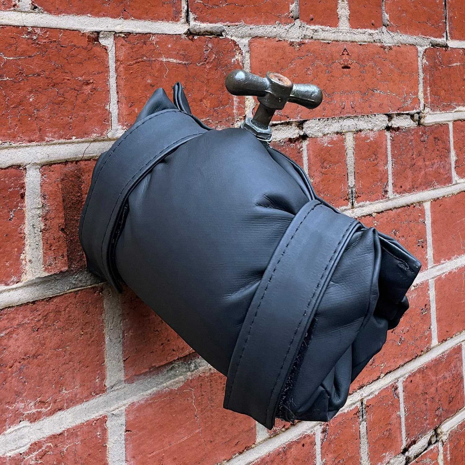 Outside Tap Cover Frost Protector Thermal Insulation Jacket Outdoor Tap Cover