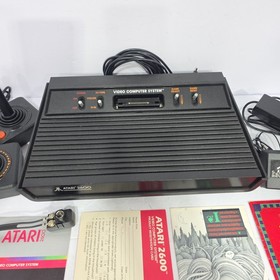Atari 2600 Darth Vader Console Bundle OEM 2x Joystick Cords MINT COND TESTED