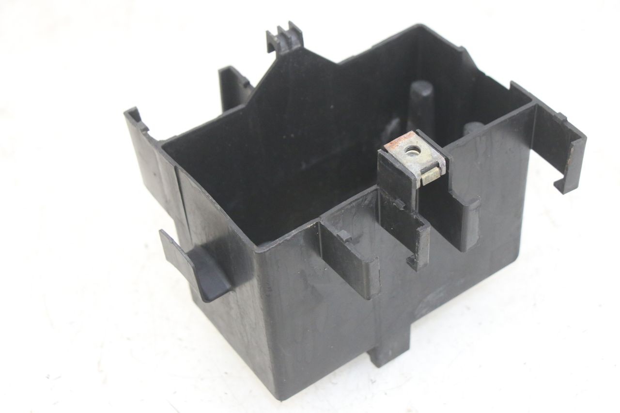 BATTERY TRAY - PEUGEOT LUDIX 50 (2005 - 2007)