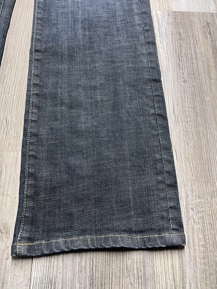 Pantalones de mezclilla CB Cutter & Buck para hombre talla 32x34 tiro medio relajados rectos lavado medio Foto 3 de 4