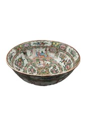 Chinese Famille Rose Porcelain Bowl, 19th Century