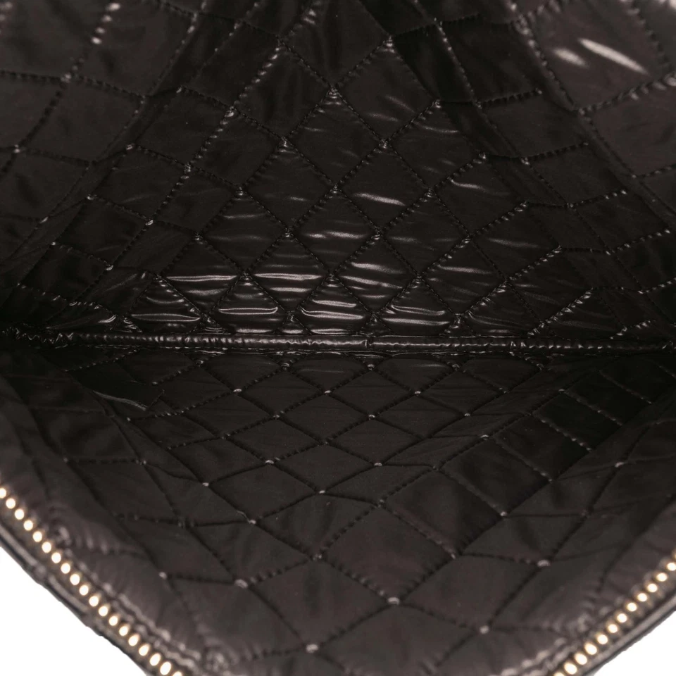 Authenticated Chanel Medium Quilted Lambskin Double Stitch Tassel O Case Clutch - Image 4 of 4