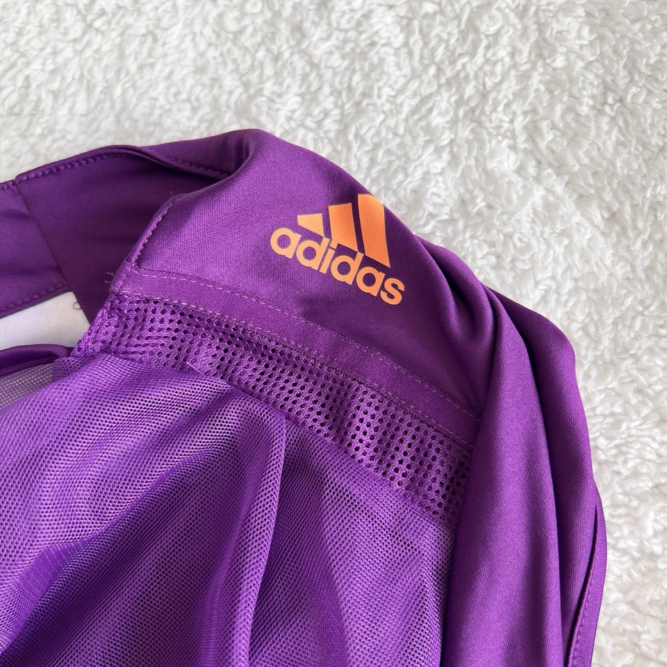 Camisa Atlética Adidas Para Mujer Talla Mediana Púrpura Ajustada Blusa Entrenamiento en Capas Foto 2 de 4