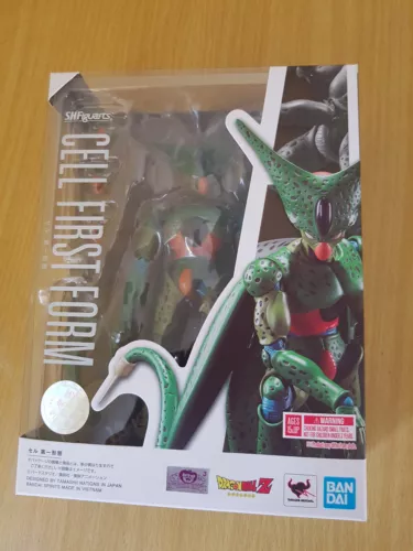 Dragon Ball figurine S.H. Figuarts Cell First Form tamashii bandai