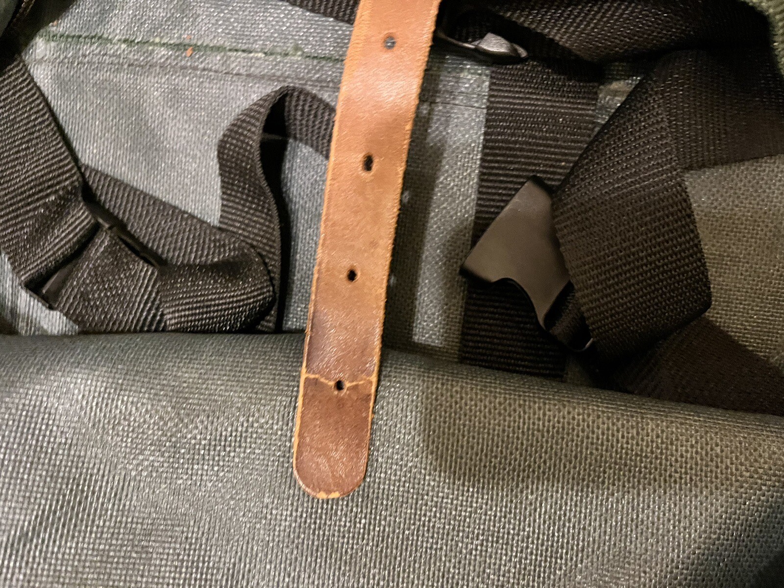 Cabela's Outdoor Gear Extra Large Green Canvas Duffel Bag w/Leather