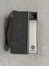 General Electric GE 7-2705A Solid State Transistor AM Radio Portable 1970s