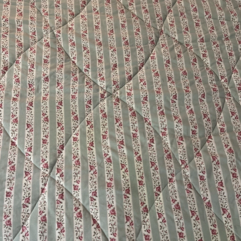 Edredón Laura Ashley Queen Melrose Floral Años 80 Vintage Casa Reversible Foto 2 de 4