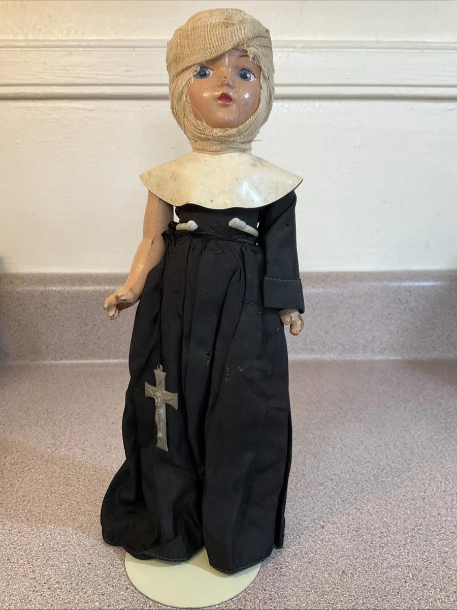 Muñeca Monja Orden de Santa Clara - Yaxa Muñeca Monja Orden de Santa Clara - Yaxa