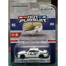 Greenlight 1:64 2008 Dodge Charger Police Pursuit Collectible Car