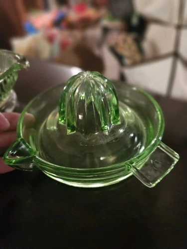 Vintage Federal Glass Vaseline Uranium Glass Juicer/Reamer