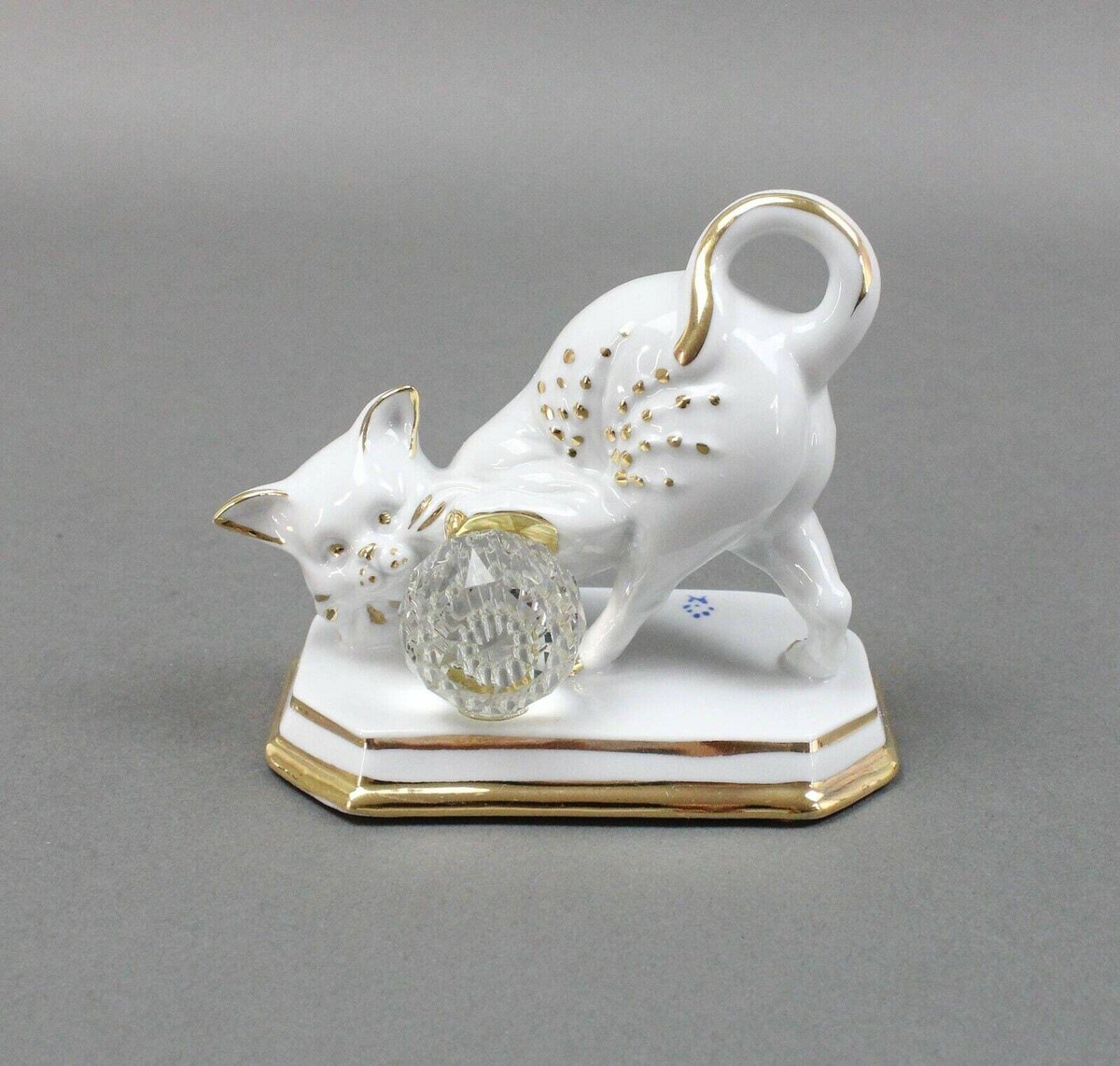 capodimonteカポディモンテ　Bedin『春の訪れ』イタリア　高29cm Capodimonte Porcelain White & Gold Cat With Swarovski