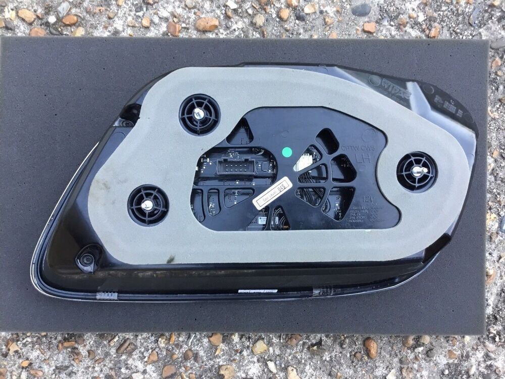 Bentley Continental Gt & Gtc Rear Left Tail Light