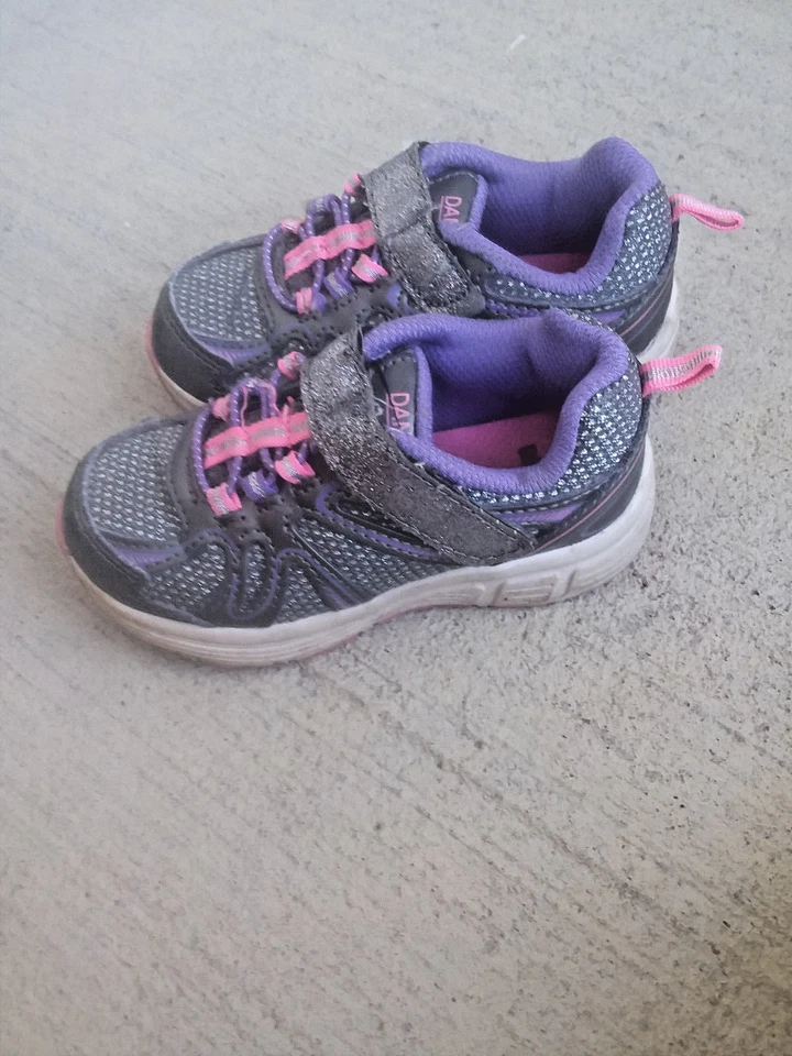 Danskin Now Glitter toddler girl sneakers size 7 - Image 2 of 4