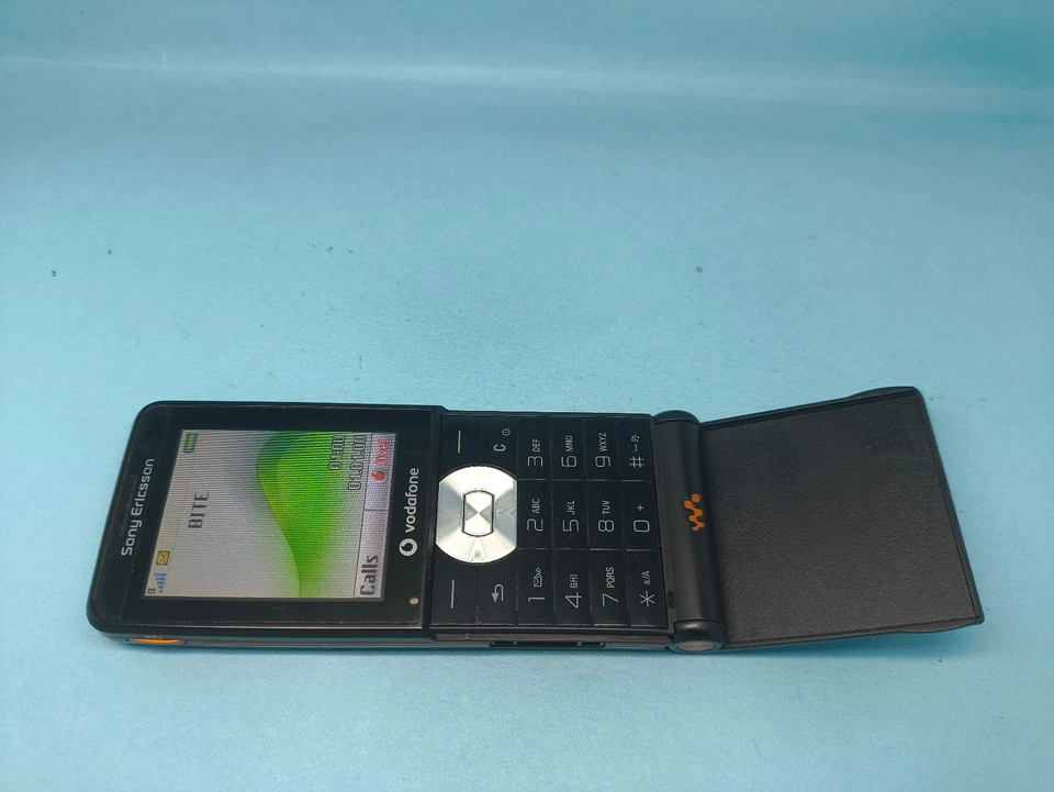 SONY ERICSSON W350i WALKMAN Unlocked MOBILE PHONE Good Condition - Image 2 of 4