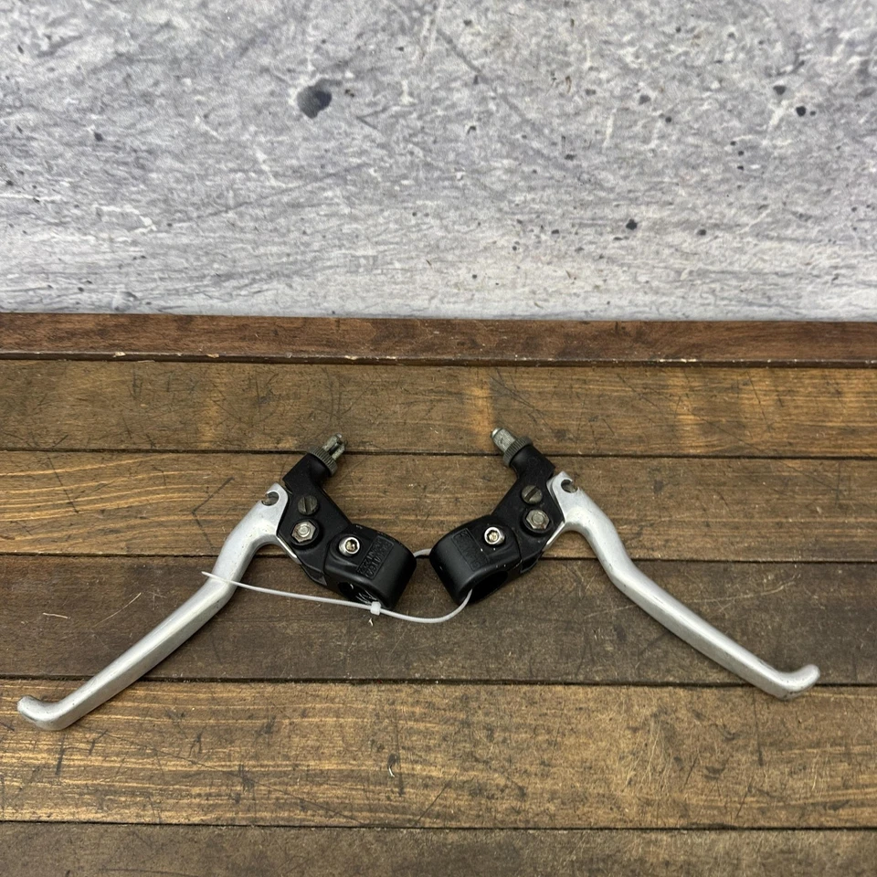 Par de palancas de freno voladizo Shimano BL-MT60 Deore vintage MTB negro plateado Foto 2 de 4