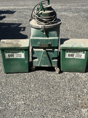 Greenlee 690 Vacuum Blower Fishing System Wire Puller w Accessories