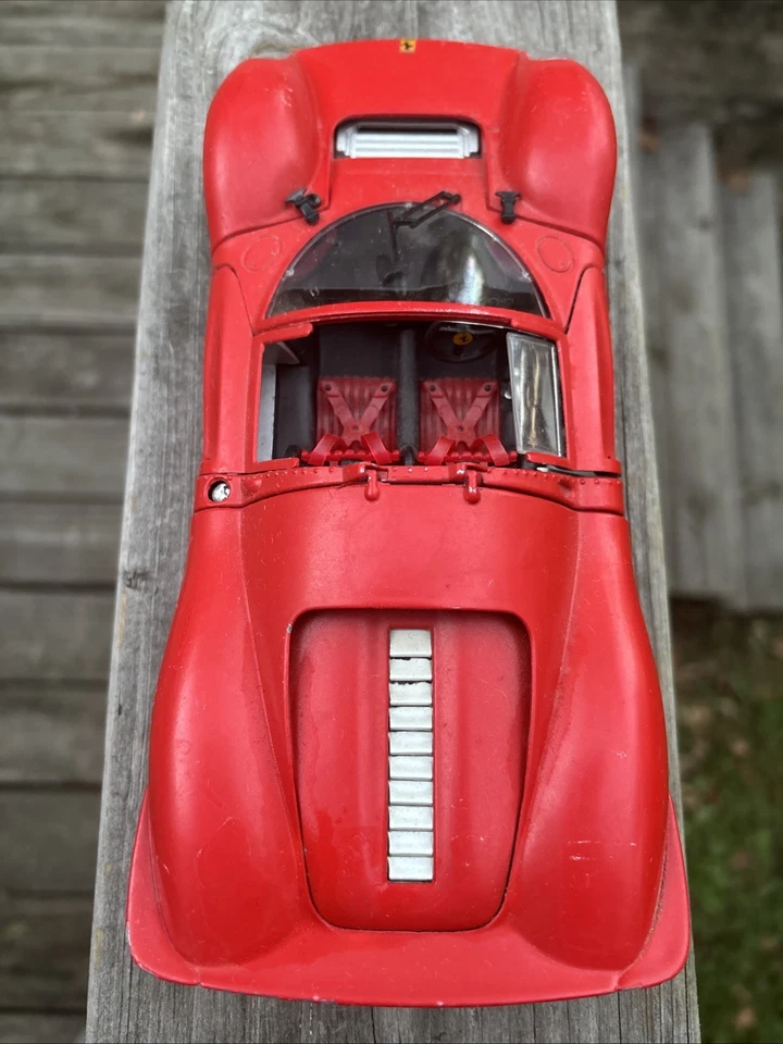 Jouef Evolution Ferrari 330 P4 Red Diecast Model 1:18 Scale - Image 4 of 4