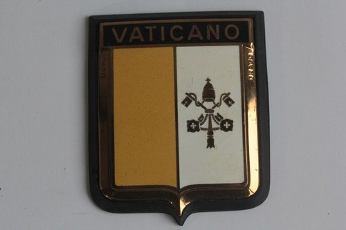 Vaticano Italy Drago Paris Car Badge Enameled Car Badge (61015)