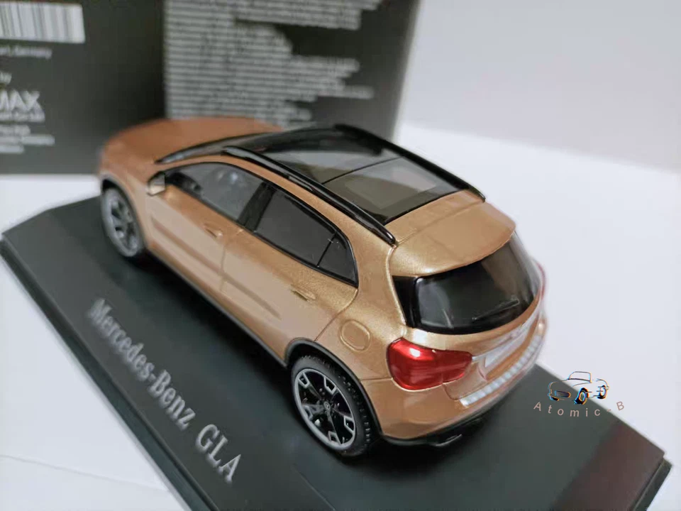 Spark 1:43 Mercedes Benz GLA SUV Gold Alloy Four Door Sedan Model - Image 4 of 4