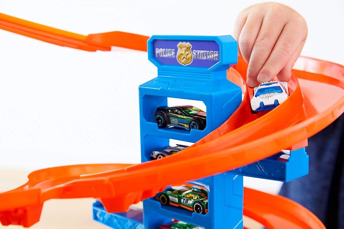 Hot Wheels Super Ultimate Garage Play Set (FDF25) for sale