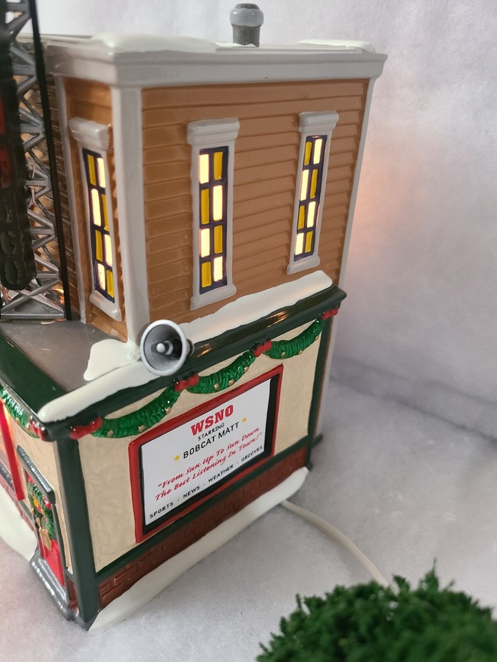 Department 56 Christmas WSNO Radio Station ** READ** eBay