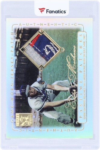 Eddie Mathews Milwaukee Braves 2002 Topps Tribute GU Jersey Patch #PP-EM Card