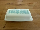 Pyrex Vintage Amish Butterprint Butter Dish