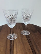 Pair Of Rosses CRYSTAL TYRONE Cut 6.5" Tall  White WINE GLASS Star Base