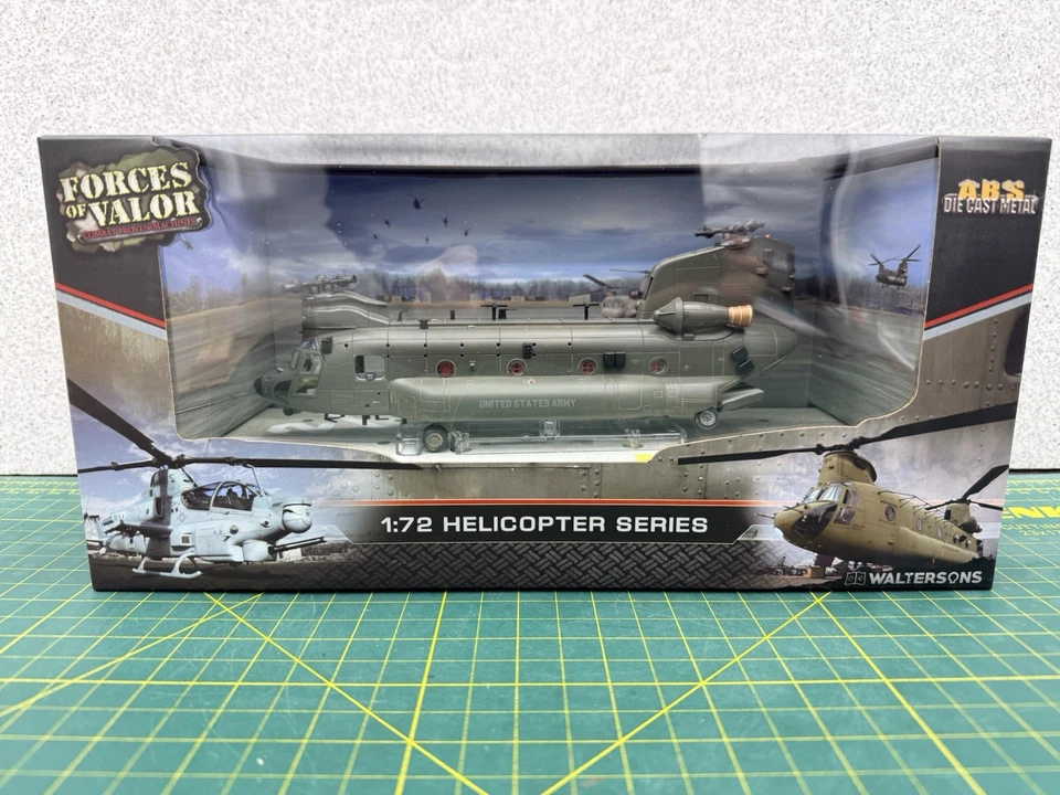 Forces Of Valor 1:72 821005E Boeing Chinook US Army 160th SOAR Night Stalkers - Image 2 of 4