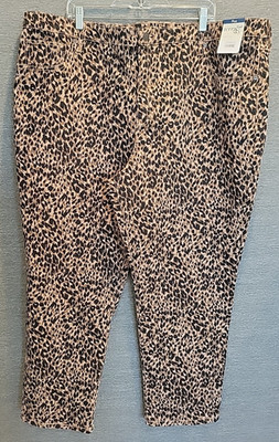 NEW Terra & Sky Women's Plus 24W Leopard Print Core Straight Denim Pants 46 x 29